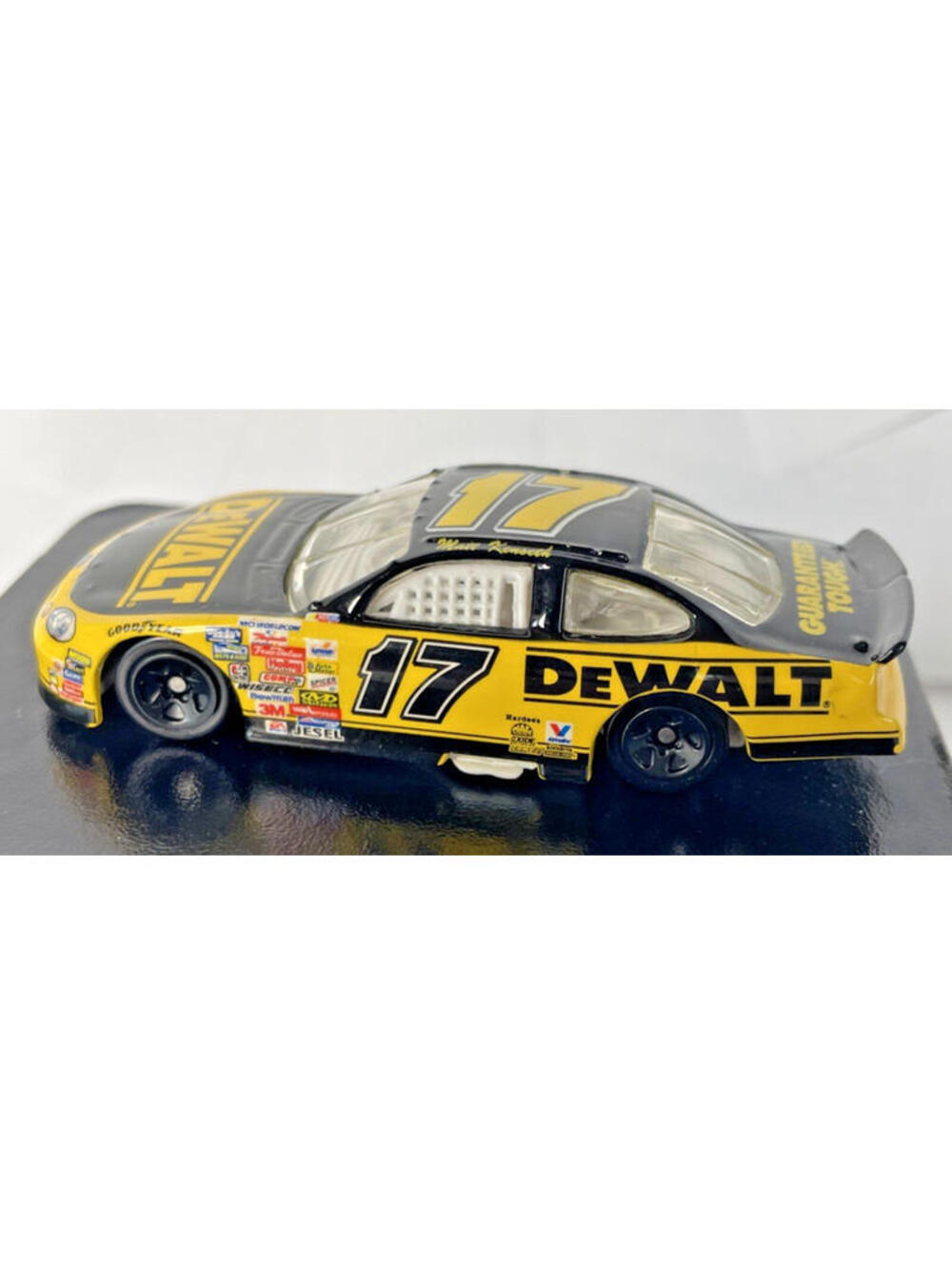 HOT WHEELS Die Cast 1999 Ford Taurus Dewalt #17 NASCAR